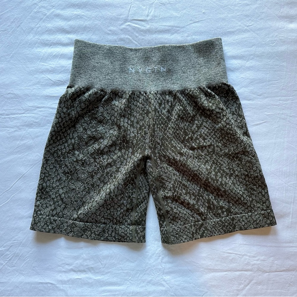 NVGTN Shorts